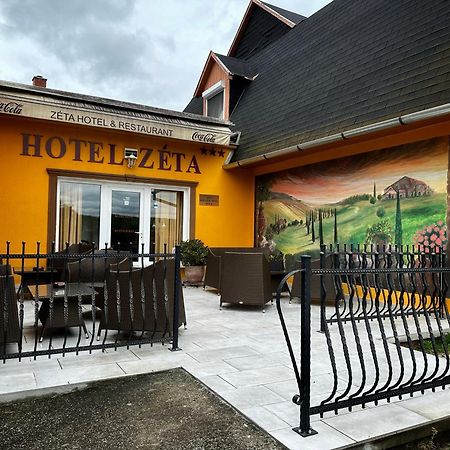 לנטי Hotel Zeta מראה חיצוני תמונה
