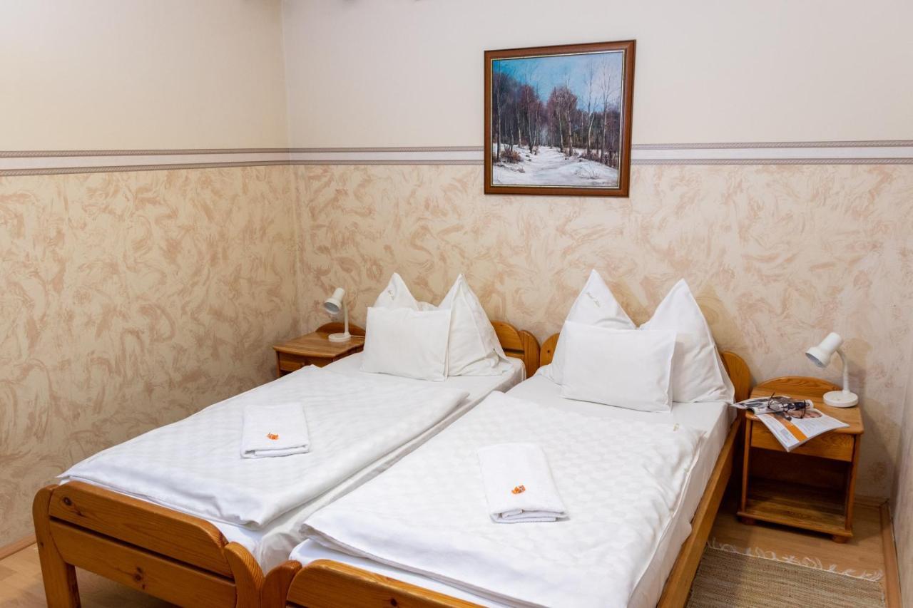 לנטי Hotel Zeta מראה חיצוני תמונה