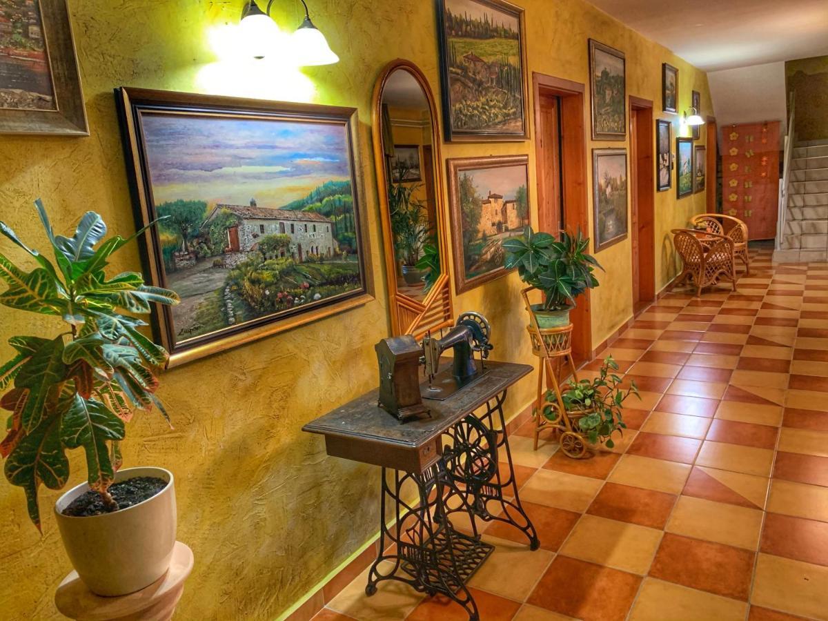 לנטי Hotel Zeta מראה חיצוני תמונה